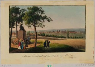 Blick von der Höhe im Süden Dresdens nach Norden auf die Stadt mit dem Denkmal für den französischen General der Befreiungskriege gegen Napoleon Jean Victor Moreau (1761-1813)