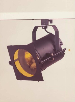 ERCO Strahler "TM Spot" "Nr. 77460" mit Filterhalter "Nr. 70530" von Dieter Witte