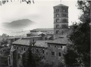 Kloster S. Scolastica. Es wurde 510 v. hlg. Benedikt gegründet