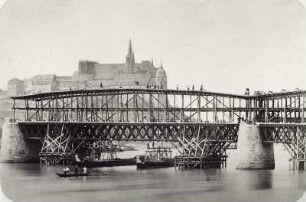 Eisenbahnbrücke