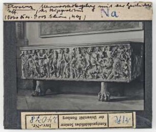 Florenz, Marmorsarkophag mit der Geschichte des Hippolytus