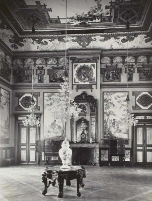 Schloss Pillnitz, Bergpalais, Mittelsaal