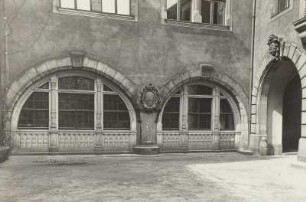 Dresden, Georgenbau, Blick vom Stallhof auf die Bogenstellungen vor der Öffnung, Ansicht von Osten