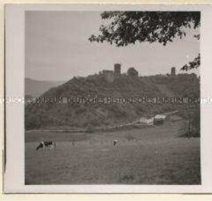 Hennef an der Sieg, Burgruinen und Mühle