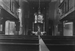 Kirche, Vogtland : Vogtland (?), Kirche. Blick zum Altar