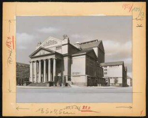 Stadttheater, Duisburg: Ansicht von Süden