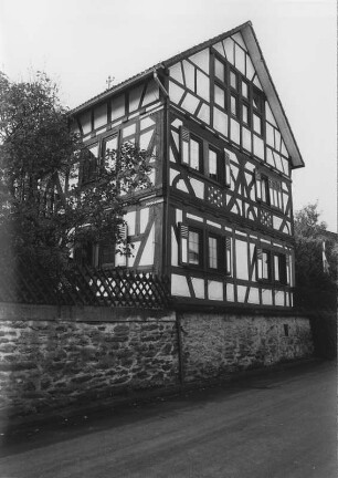 Waldsolms, Solmser Straße 25
