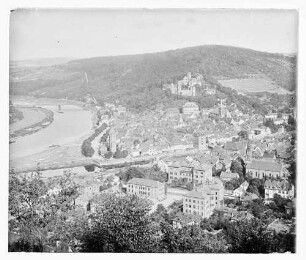 Blick aus Richtung Wartturm auf Wertheim mit Poststraße, Uihleinstraße, Mainspitze, Burg und Altstadt