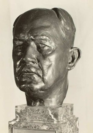 Bildnisbüste Prof. Dr. Paul Geipel (Arzt)