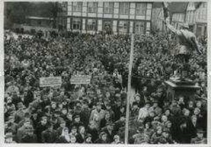 Protestkundgebung vor dem Finanzamt Quakenbrück gegen die Finanzverwaltung