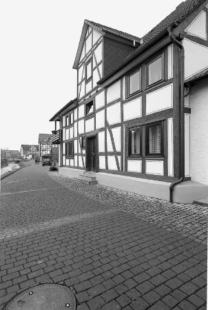 Wohnhaus (Wohnhaus); Kaufungen, Steinweg 9