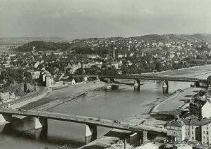 Meißen, Blick vom Burgberg nach Südosten über die Elbbrücken