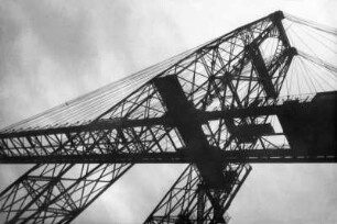Pylon des Pont Transbordeur, Marseille