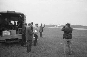 10. Südwestdeutscher Rundflug mit Zwischenlandung auf dem Flugplatz Forchheim.