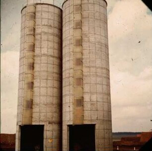 Fotografie: Hochsilo, Lukenband