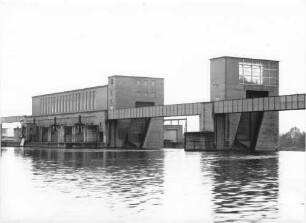 Wehr und Kraftwerk Eddersheim