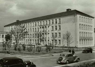 Hochschule für Verkehrswesen "Friedrich List"