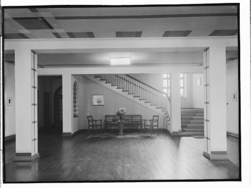 Altersheim Groß-Borstel (Hamburg-Groß-Borstel): Halle im Treppenhaus : SchumacherWV Nr. 303