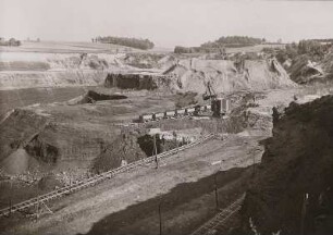 Grube Seitendorf - Nachgewinnung - Abraum der östlichen Scholle (Bagger 10)