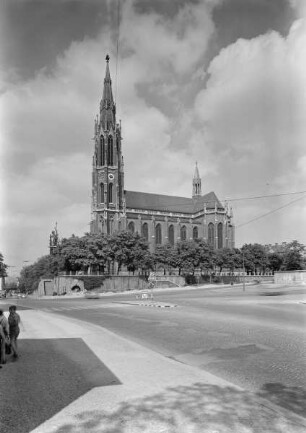 Katholische Pfarrkirche Heilig Kreuz