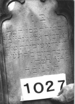 Grabstein 1027 (Detailaufnahme 1)