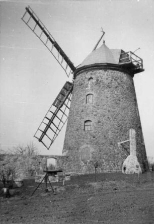 Niederndodeleben-Schnarsleben. Turmholländer, erbaut 1808-1810 (Aufnahme Bussenius)