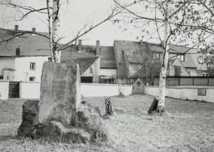 Gedenkstein für die im 1. Weltkrieg gefallenen Mitglieder des Turnvereins : Gedenkstein für die im 1. Weltkrieg gefallenen Mitglieder des Turnvereins (nach 1918). Frohburg (Kreis Geithain), Alter Friedhof