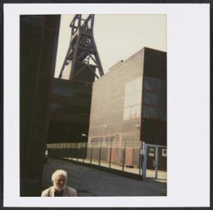 Wolfram Siebeck vor der Zeche Zollverein in Essen
