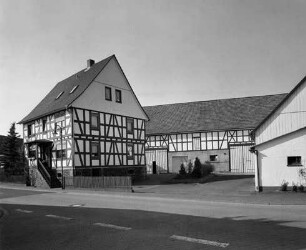 Hofanlage; Lauterbach, Talstraße 21