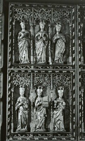 Weibliche Heilige des Bützow-Altars : Meister des Bützow-Altars: Weibliche Heilige vom ehemaligen Hochaltar, gestiftet 1503. Linker Flügel, geöffnet. Pfarrkirche Bützow