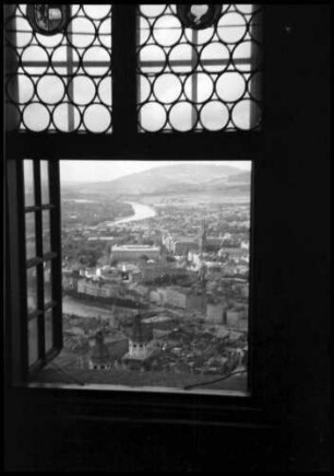 Salzburg: Blick aus Butzenfensterauf Stadt