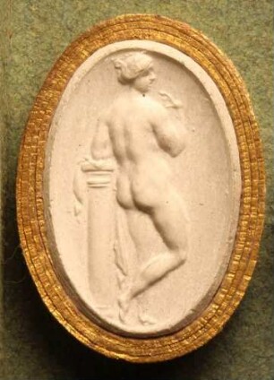 Rückenansicht einer stehenden Venus (Daktyliothek, Erstes Mythologisches Tausend)