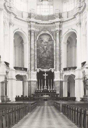 Katholische Hofkirche
