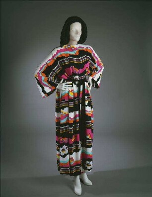 Bunter Kaftan und Haarnetz (Archivtitel)