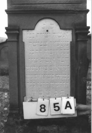 Grabstein 85A