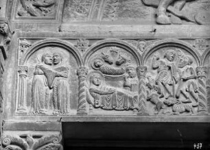 Mittleres Westportal — Türsturz: Christusszenen