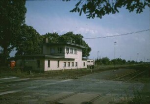 Neugarten Empfangsgebäude Stw Bahnsteig