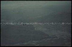 Junkers JU 87 über Gebirgslandschaft