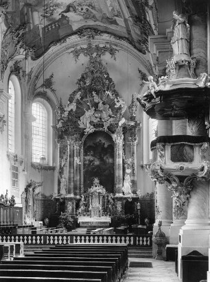 Hochaltar : Hochaltar (1765; I. Günther). Freising, Pfarrkirche Sankt Peter und Paul