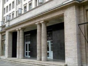 Berlin: Wohnhaus Karl-Marx-Allee