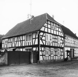 Fachwerkwohnhaus; Babenhausen, Hauptstraße 21