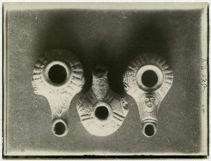 Am. Col. [American Colony], Schnauzenlampe [Lampen]