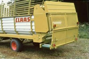 Fotografie: Futtererntetechnik, Ladewagen, Futtervorlage