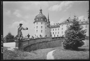 Moritzburg. Aufgang zum Schloss