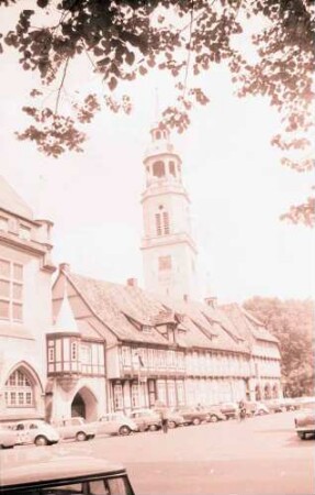 Celle: Fachwerkhäuser und Turm [von St. Marien]