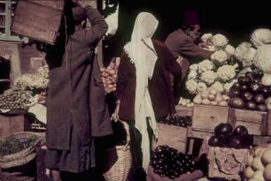 Reisefotos. Marktszene (vielleicht in Ägypten)