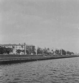 Esplanade vom Steg der Badeanstalt : Der Stadtteil Esplanade vom Steg der Badeanstalt aus.