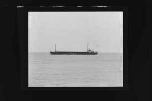 Auberg (1972), Frachtschiff, Nauta Reederei, Brake, Bau-Nr. 265