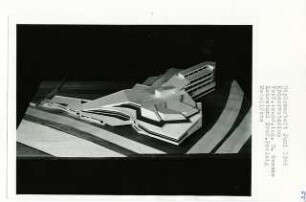 Konservatorium, Berlin-Tiergarten (Diplomarbeit bei Peter Poelzig): Modellfoto