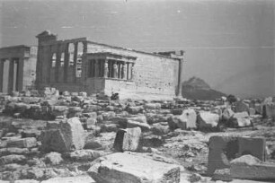 Athen. Akropolis. Blick zum Erechtheion (421-406 v. Chr.)